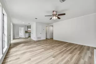 14903 Redwood Bend Trail, Houston, TX 77062 - Photo 8