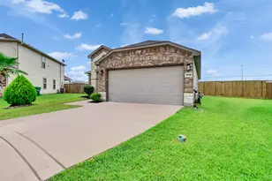 14114 Pecan Hill Ct, Houston, TX 77048 - Photo 2