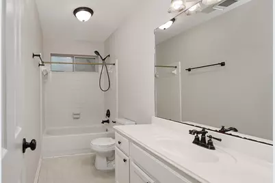 23 Lamps Glow Place, The Woodlands, TX 77382 - Photo 14