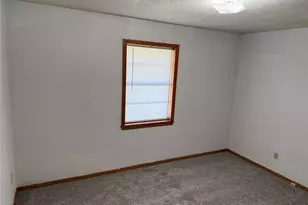 1905 10th St, Hempstead, TX 77445 - Photo 8