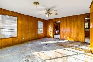 205 Commerce Street N, Madisonville, TX 77864 - Photo 10