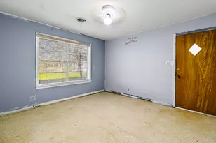 205 Commerce Street N, Madisonville, TX 77864 - Photo 8