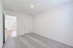 617 Roaring Fls Dr, Willis, TX 77378 - Photo 12