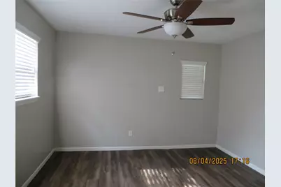 8716 Club House Drive #5, Willis, TX 77378 - Photo 8