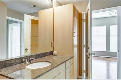 3505 Sage Road #1702, Houston, TX 77056 - Photo 14