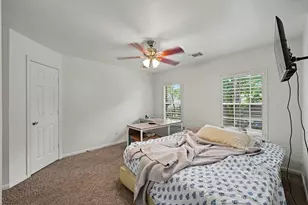 83 E Green Gables Cir, The Woodlands, TX 77382 - Photo 28