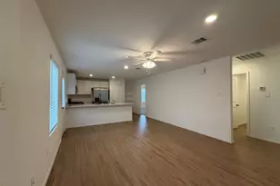 531 Flower Reed Ct, Magnolia, TX 77354 - Photo 4