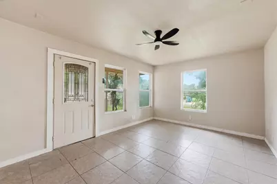 9318 Bertwood Street, Houston, TX 77016 - Photo 8