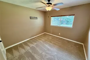 14 Sarita Rd, Angleton, TX 77515 - Photo 20