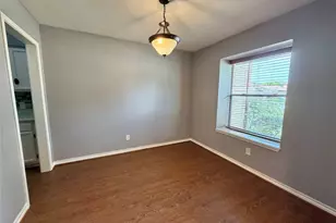 14 Sarita Rd, Angleton, TX 77515 - Photo 4