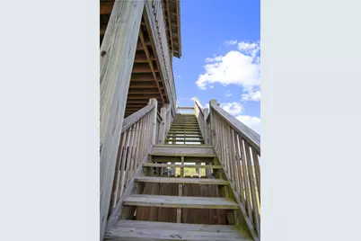 1352 Van Sant, Gilchrist, TX 77617 - Photo 10
