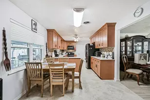 5106 Harbor Light Dr, Dickinson, TX 77539 - Photo 10