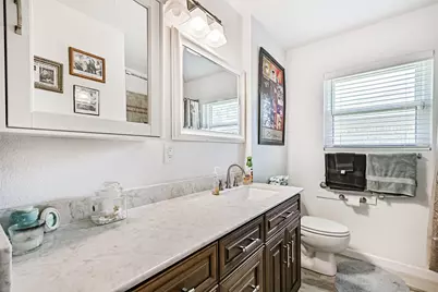 5106 Harbor Light Drive, Dickinson, TX 77539 - Photo 18