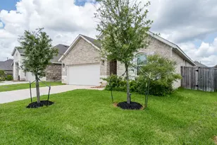 1565 Oakdale Crest Rd, Montgomery, TX 77316 - Photo 2