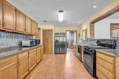 201 Magnolia Road, Cleveland, TX 77328 - Photo 12