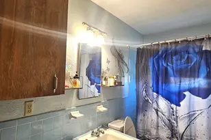 402 Sailfish St, Freeport, TX 77541 - Photo 6