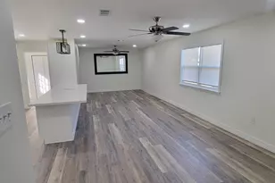 1213 N Natchez Dr, Texas City, TX 77591 - Photo 2
