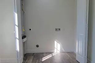 1213 N Natchez Dr, Texas City, TX 77591 - Photo 6