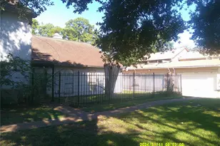 12411 W Village Dr, Houston, TX 77039 - Photo 2