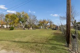 2716 Southmore Ave, Pasadena, TX 77502 - Photo 2