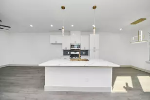 7973 Joy St, Houston, TX 77028 - Photo 8