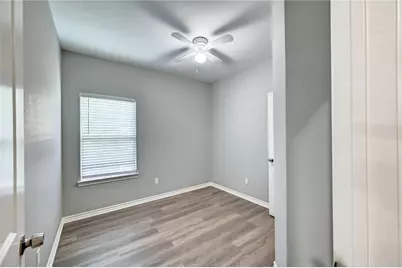 8695 Sassafras, Willis, TX 77318 - Photo 22