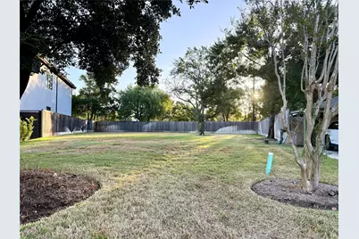 904 Lennette, Bellaire, TX 77401 - Photo 2