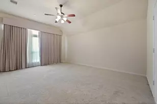 5903 Falling Briar Lane, Sugar Land, TX 77479 - Photo 12