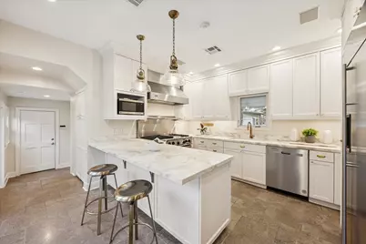 2305 Blue Bonnet Boulevard, Houston, TX 77030 - Photo 14