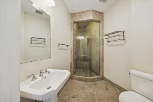 2305 Blue Bonnet Blvd, Houston, TX 77030 - Photo 26