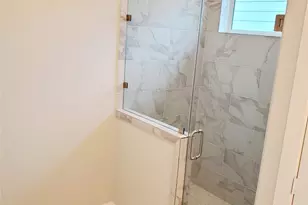 720C Link Rd, Houston, TX 77008 - Photo 26