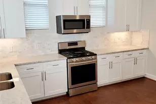 720C Link Rd, Houston, TX 77008 - Photo 6