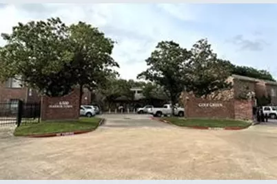 8252 Golf Green Circle, Houston, TX 77036 - Photo 30