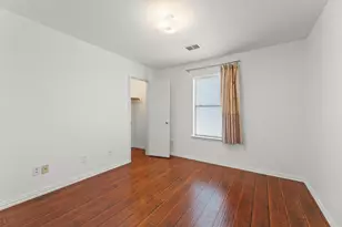 8252 Golf Green Cir, Houston, TX 77036 - Photo 18