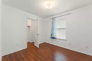 8252 Golf Green Cir, Houston, TX 77036 - Photo 20
