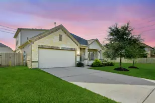 2442 Wembley Way, Rosenberg, TX 77471 - Photo 2