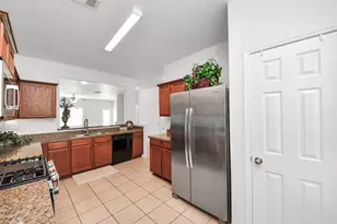 26902 Springflight Ln, Hockley, TX 77447 - Photo 6