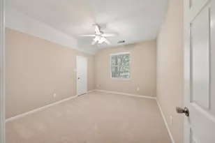 13422 Yaupon Holly Ln, Houston, TX 77044 - Photo 30
