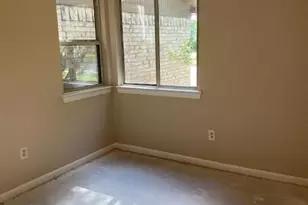 523 Gleneagles Dr, Friendswood, TX 77546 - Photo 6