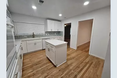 1518 Lawrence Street, Rosenberg, TX 77471 - Photo 8