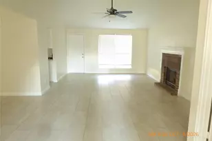 5018 Kleinbrook Dr, Houston, TX 77066 - Photo 2
