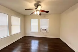 101 W 12th, Houston, TX 77008 - Photo 12