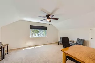 6715 La Sombra Dr, Houston, TX 77083 - Photo 12