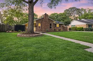 12911 Cricket Hollow Ln, Cypress, TX 77429 - Photo 2