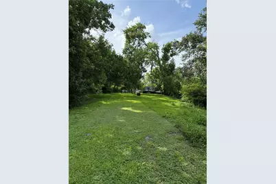 4302 Banner Drive, Houston, TX 77013 - Photo 12