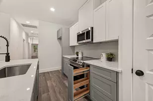 8214 Woodward St, Houston, TX 77051 - Photo 10