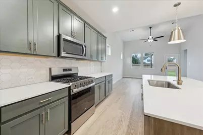 22710 Norcrest Hills Drive, Katy, TX 77449 - Photo 14