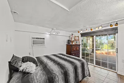 5411 Avenue R 1/2, Galveston, TX 77551 - Photo 16