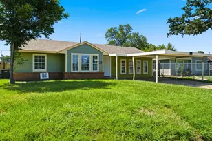 702 Redondo Dr, Houston, TX 77015 - Photo 2
