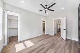 4624 Mayflower St, Houston, TX 77033 - Photo 14